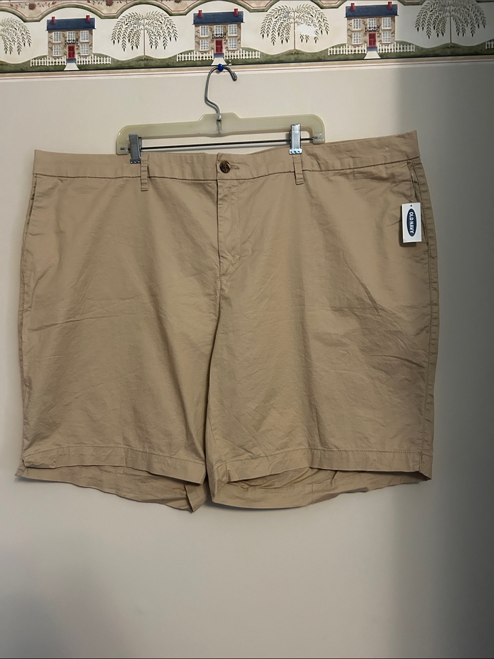 Old Navy everyday tan shorts button/zip front side pocket style tag size 26+